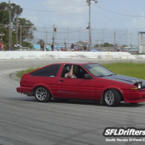 ae86redhatch1