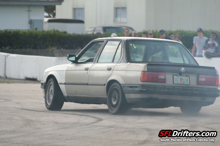 e30 gangsta
