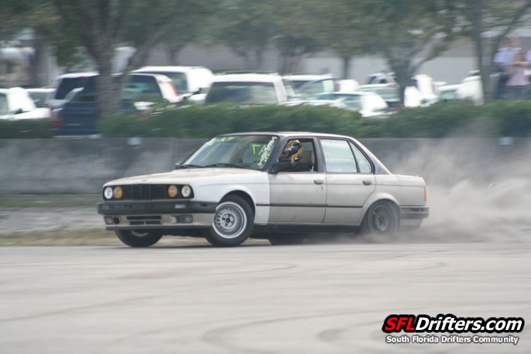 e30 gangsta
