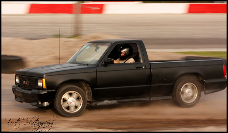 322519092_8FYvY-L.jpg