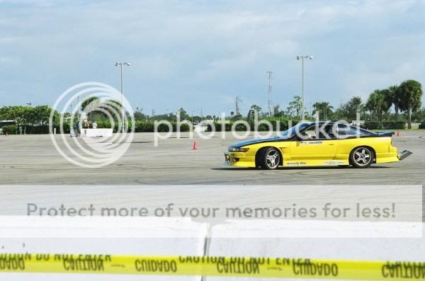 l_5deb555d7e974729a083fdde804cfad0.jpg
