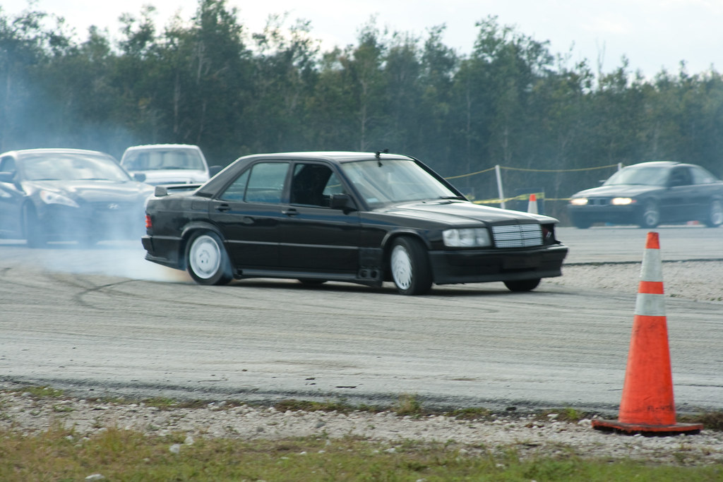 5239047348_69443a548c_b.jpg