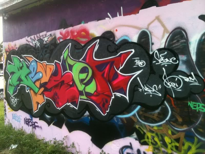 1b09deb7.jpg