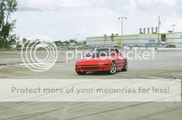 l_a7069375850f4077b2967df0488927cb.jpg
