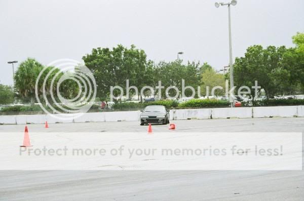 l_15650e60fdc24c05b6d918a7791e7c7d.jpg
